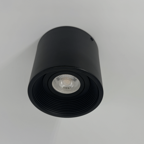 DNK ზედაპირზე სამონტაჟე წერტილოვანი სანათი GU10 ცვლადი ნათურით – თანამედროვე განათების გადაწყვეტა ინტერიერისთვის