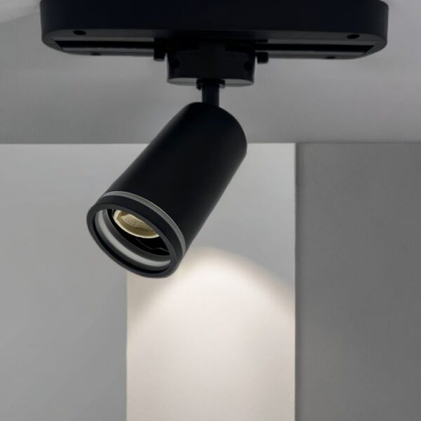 რელსის სანათი – შავი კორპუსი, ცვლადი ნათურით, LED Spot (ფართო გაშლა)